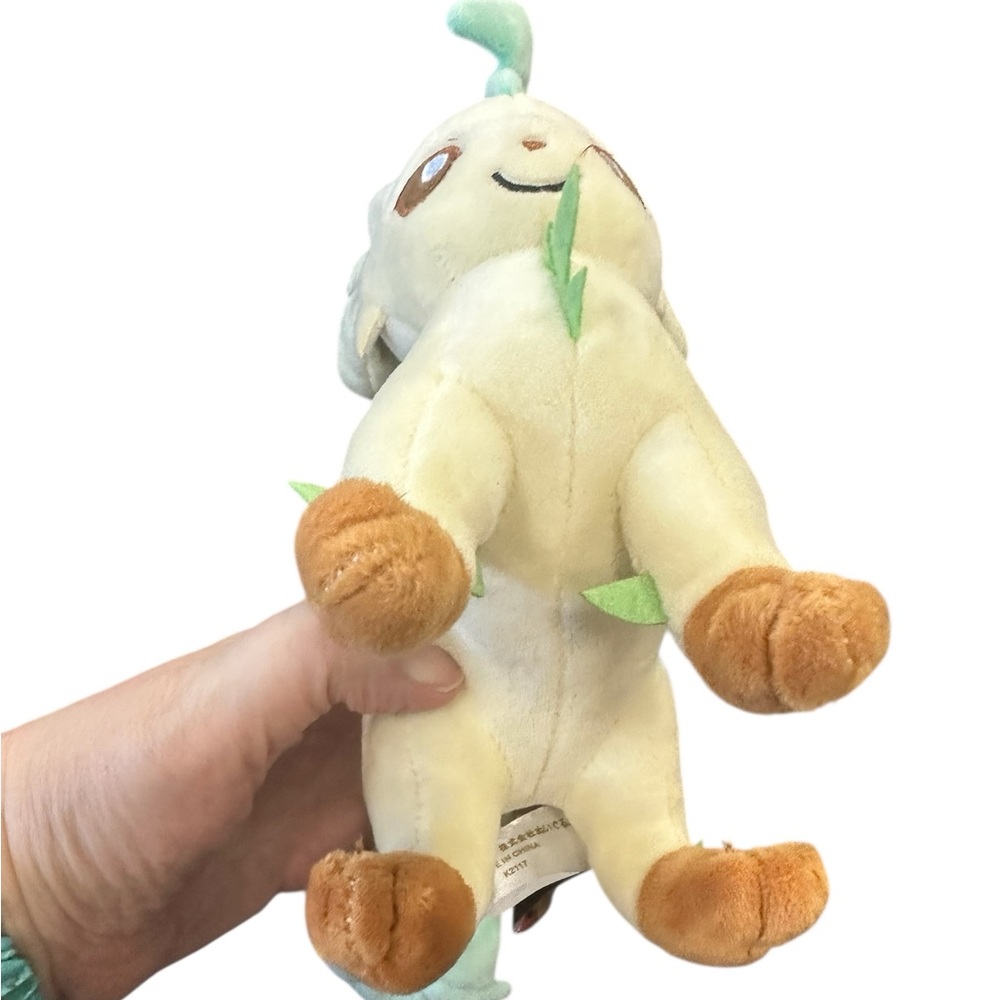 Pokemon Center Leafeon Poké Plush Eevee Evolution Plush Toy - Picture 5 of 5